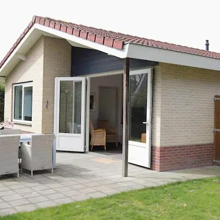 Huinerhofje 2 - Vrijstaand Met Grote Omheinde Tuin, Rust, Privacy En Nabij Bossen Holiday home *