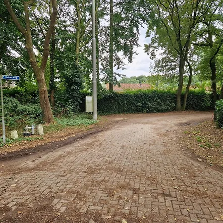 Huinerhofje 2 - Vrijstaand Met Grote Omheinde Tuin, Rust, Privacy En Nabij Bossen Putten