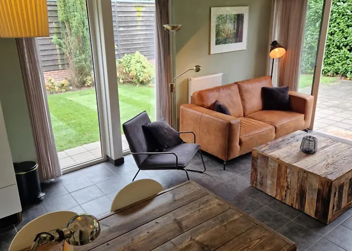 Huinerhofje 2 - Vrijstaand Met Grote Omheinde Tuin, Rust, Privacy En Nabij Bossen * Putten